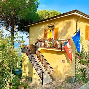 Frühstückspension La Ginestra, Fosdinovo